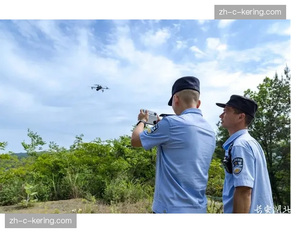 安全防范体系在本季度实现了由人力巡逻向无人机智能抓拍的全面演进