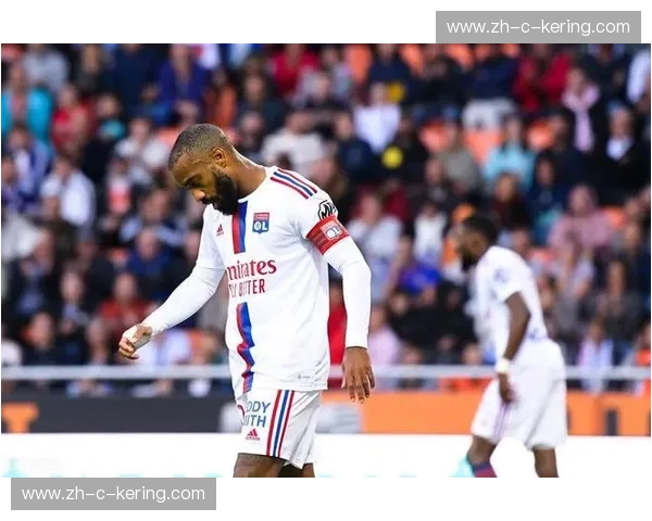 从七连胜到意外翻车 大巴黎客场表现出现明显起伏 从七连胜到意外翻车 大巴黎客场表现出现明显起伏